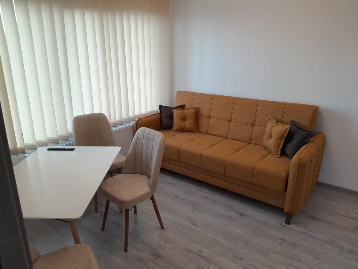Apartament 3 Camere, Targu Neamt Et4 Екстериор снимка
