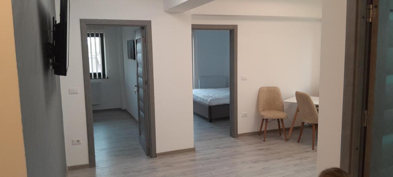 Apartament 3 Camere, Targu Neamt Et4 Екстериор снимка